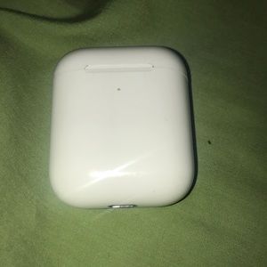Apple AirPods